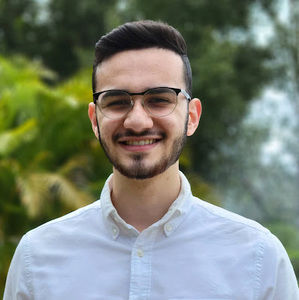 Meet your Posher, Adriel